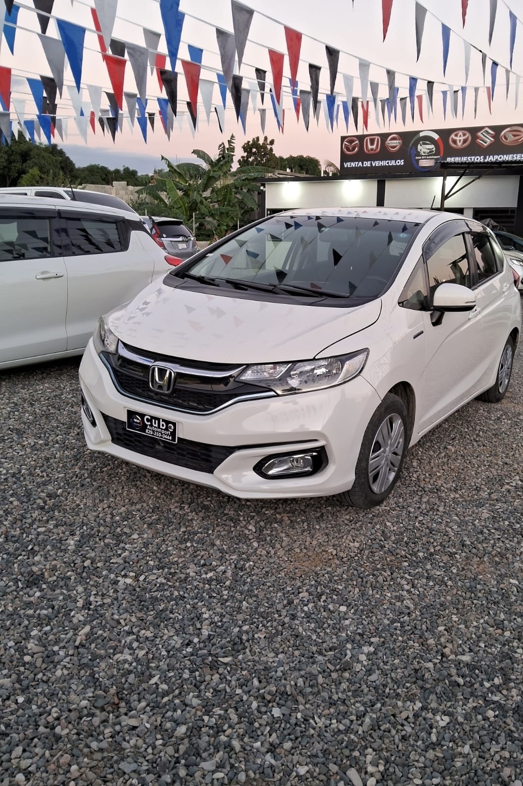 carros - Se vende Honda Fit Hibrido recién importado  4