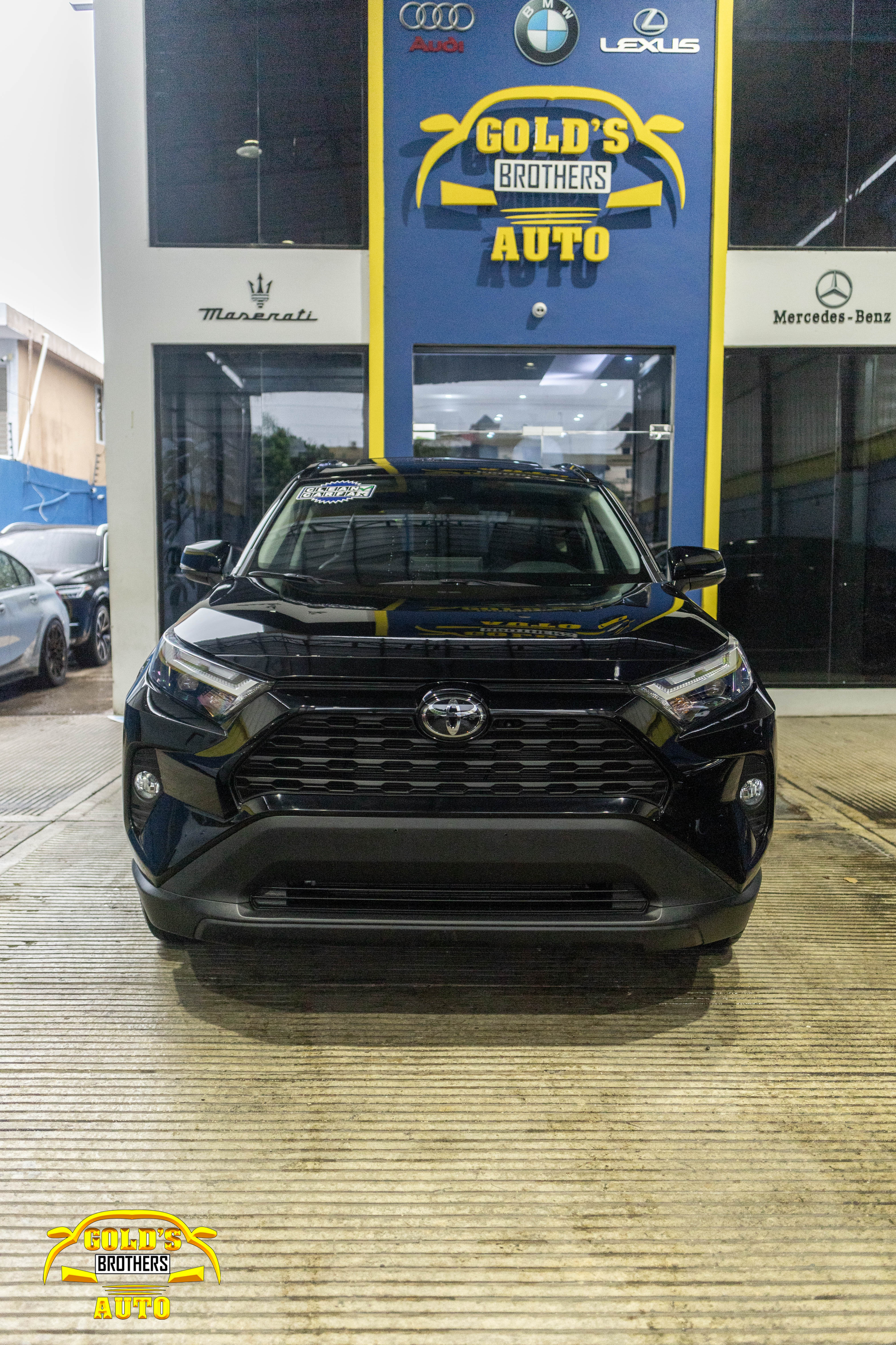 jeepetas y camionetas - Toyota Rav4 XLE 2024 Recien Importada  1