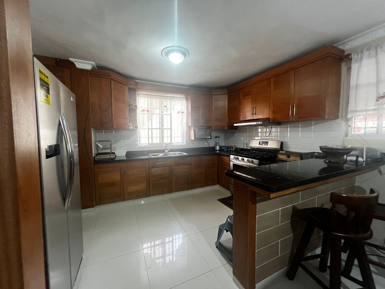 casas - venta de casa en la autopista de san Isidro brisa oriental Santo Domingo este  1