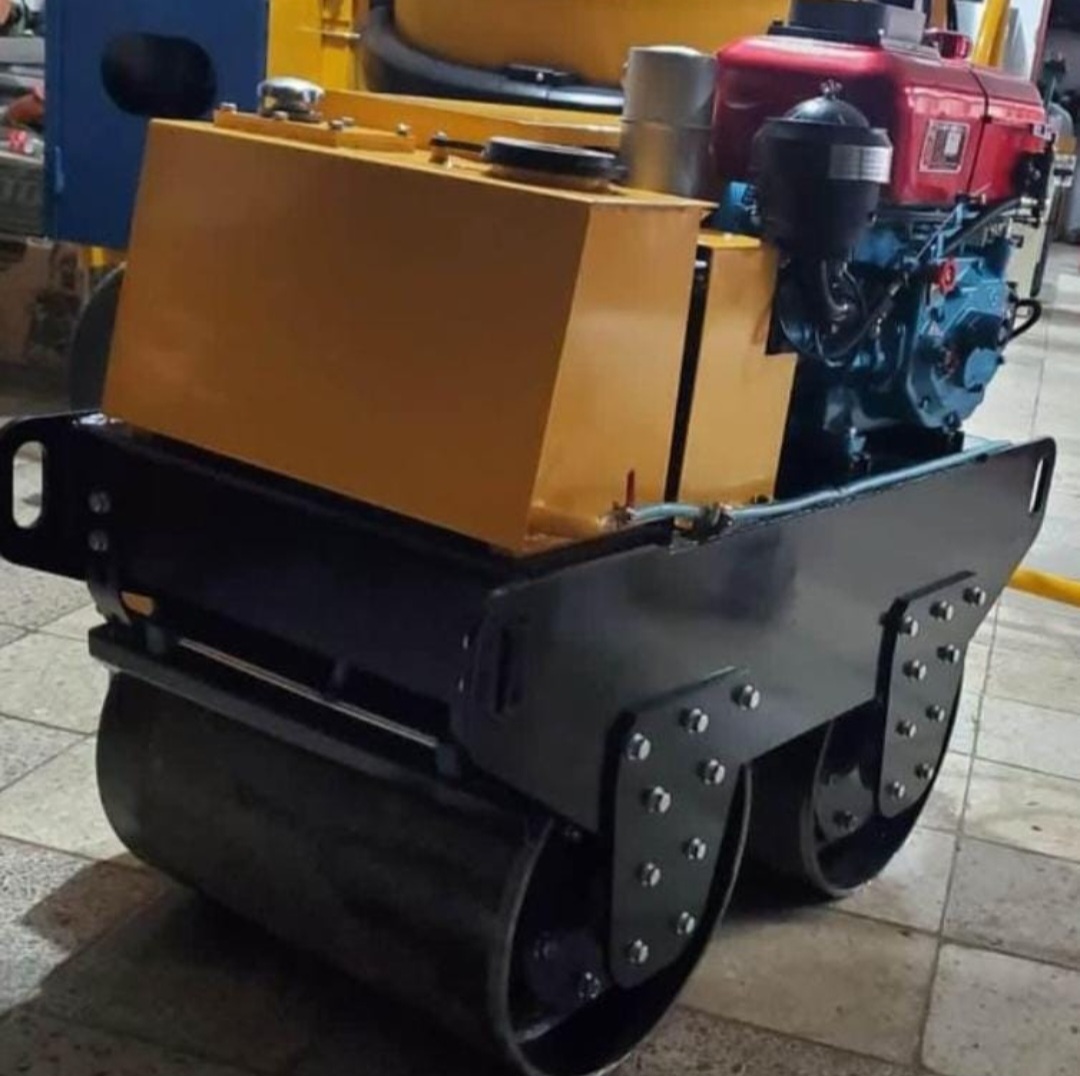 construccion e industrial - RODILLO Compactador Gasoil Motor tipo Kubota 2