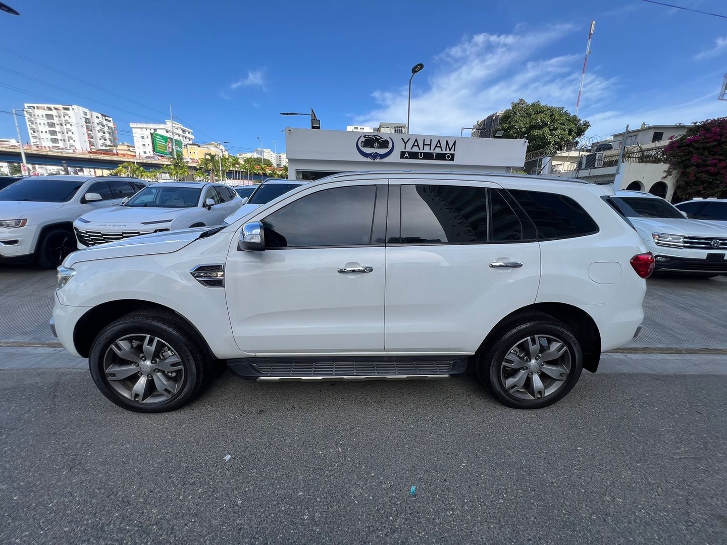 jeepetas y camionetas - FORD EVEREST 2016 TITANIUM BLANCO 4