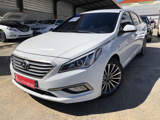 carros - Hyundai Sonata LF 2016
Modelo : Hyundai Sonata LF 
Año 2016  original 
Aros  18