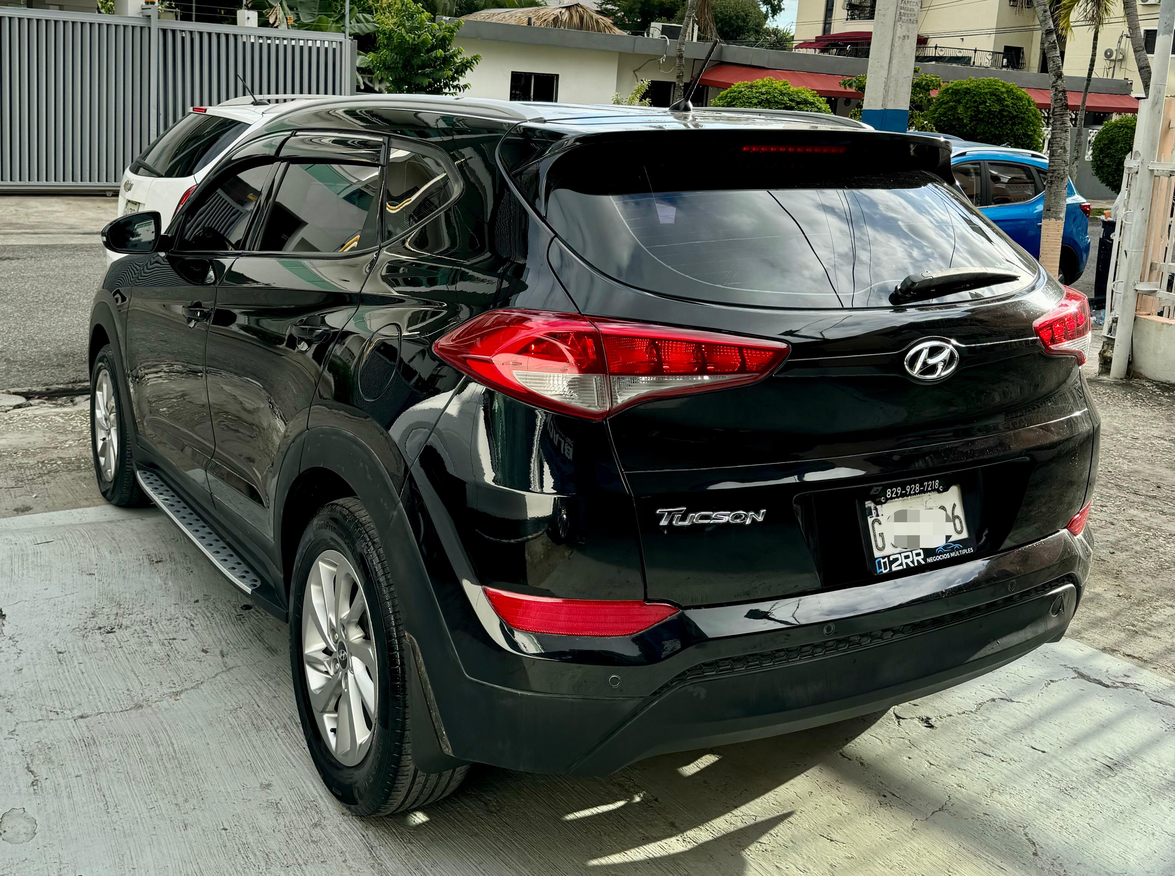 jeepetas y camionetas - Hyundai Tucson SE 2017 2