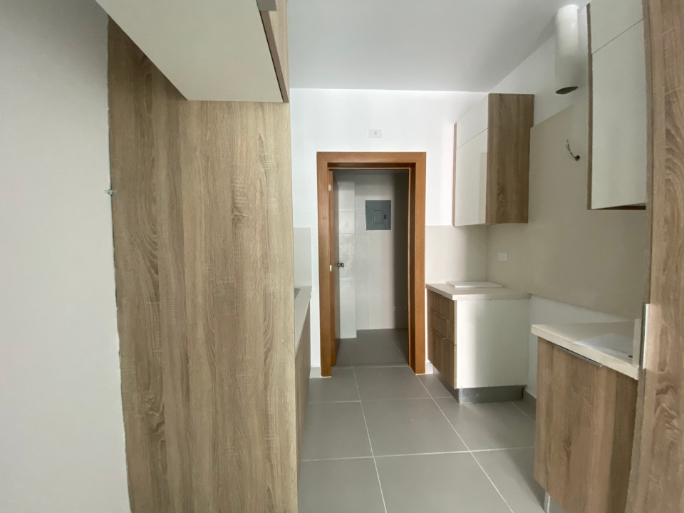 apartamentos - Apartamento en Alquiler en EVARISTO MORALES 5