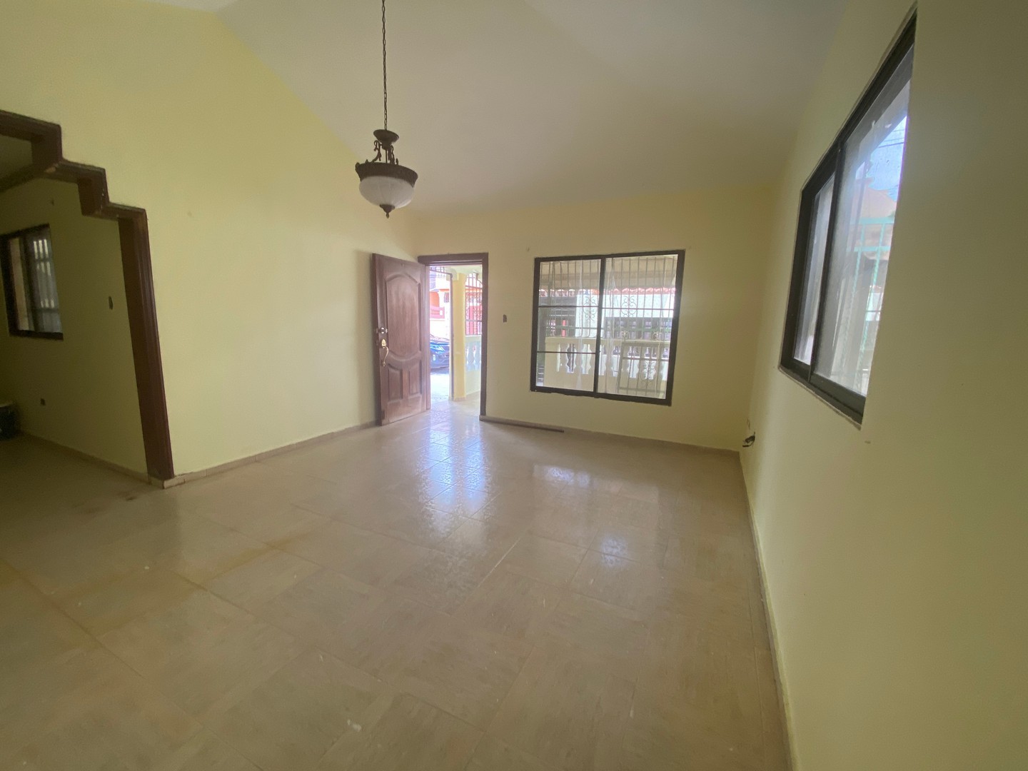 casas - Cancino, Zona residencial, Casa de una planta con 3 hab., 2 b, c/s con baño, 2 p 3