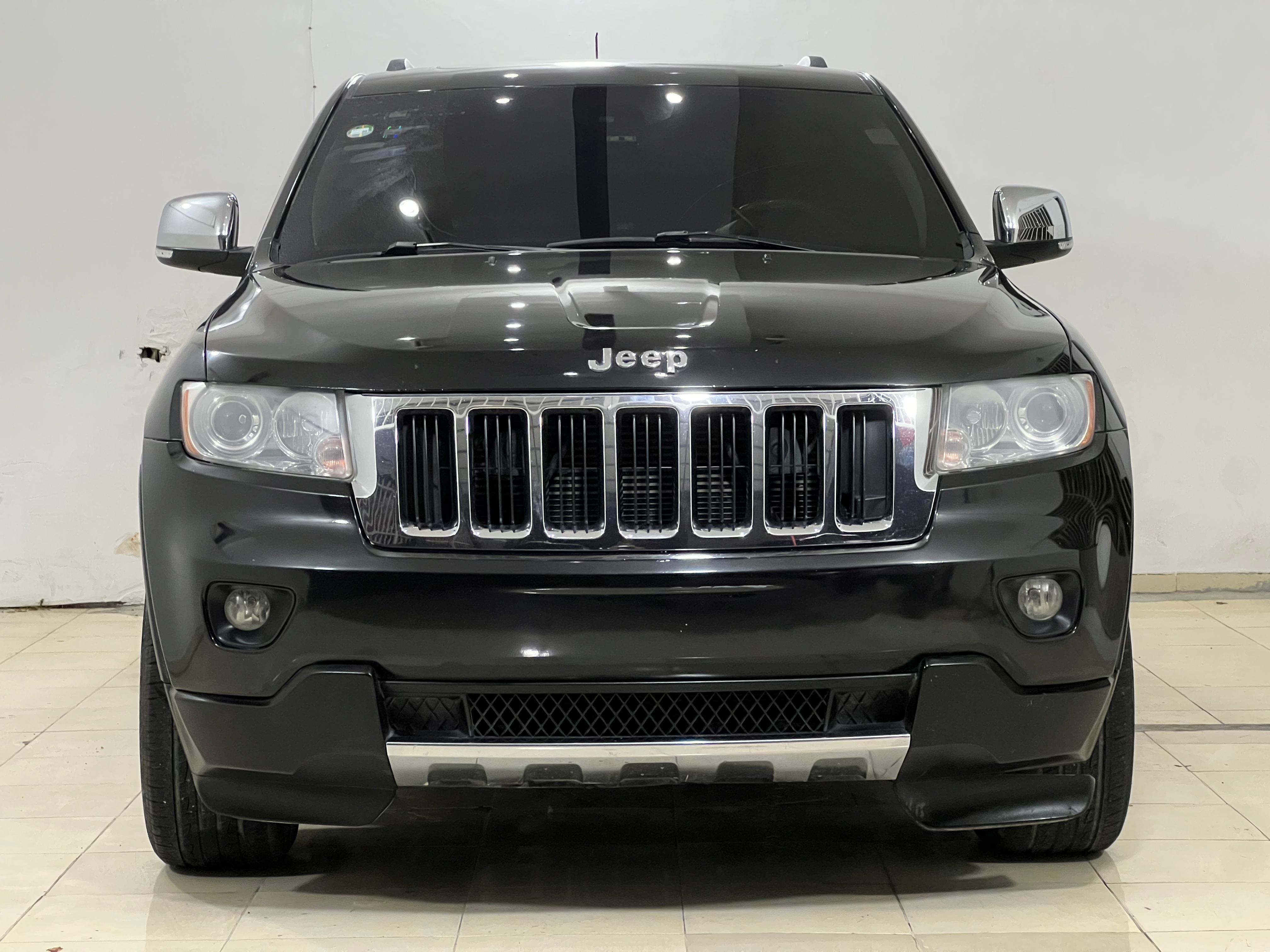 jeepetas y camionetas - JEEP GRAND CHEROKEE LIMITED FULL PANORÁMICA AÑO 2013 2