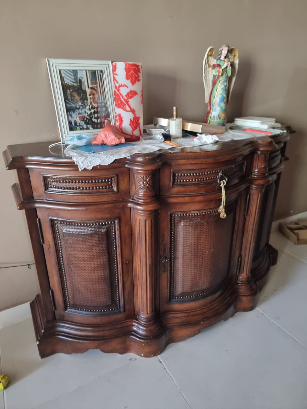 muebles y colchones - Credenza