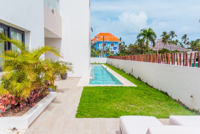 apartamentos - Hermoso Apartamento  a 100 Metros De la Playa En Los Corales Punta Cana 1
