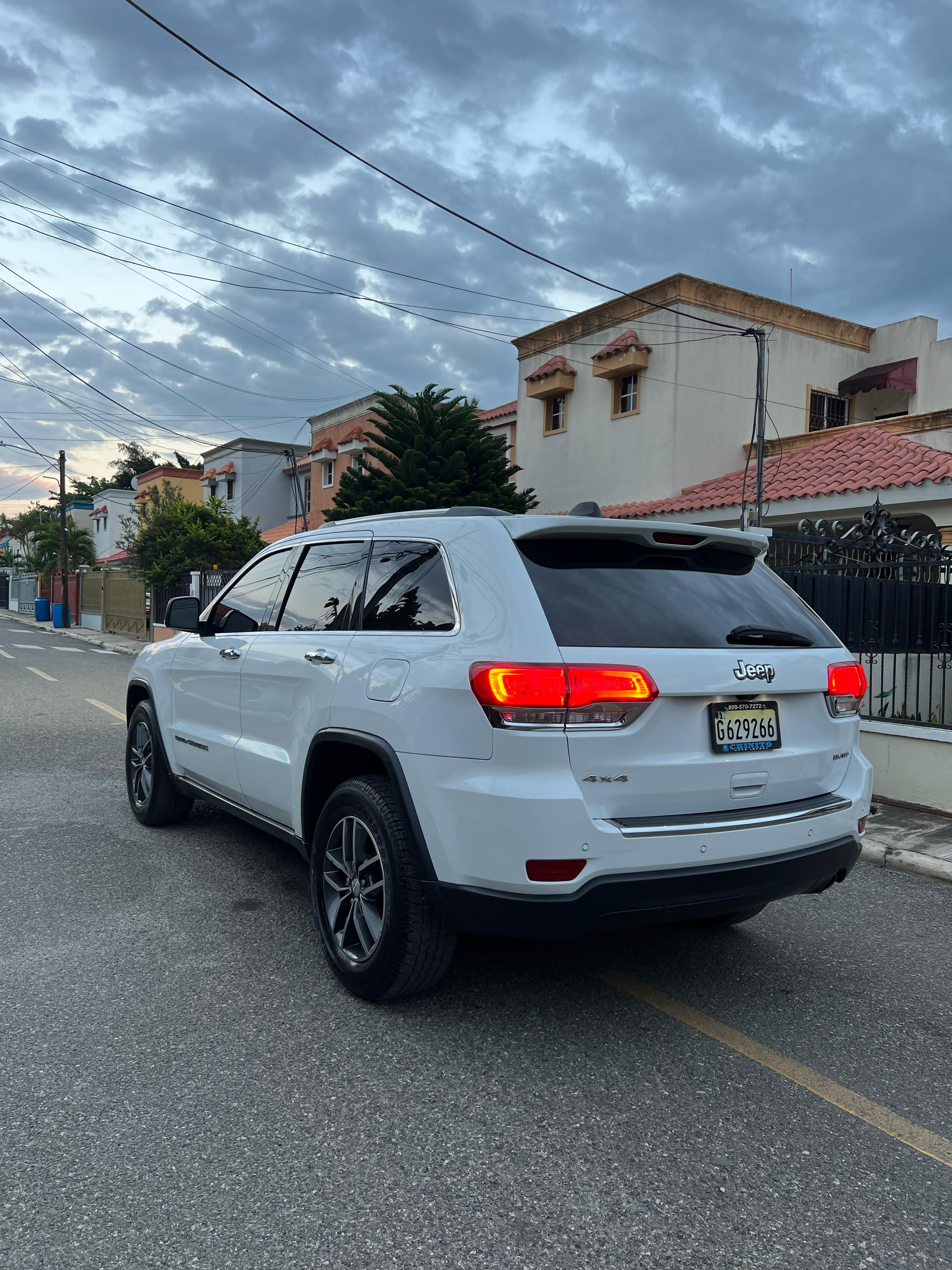 jeepetas y camionetas - jeep grand cherokee limited 4x4 2017  9