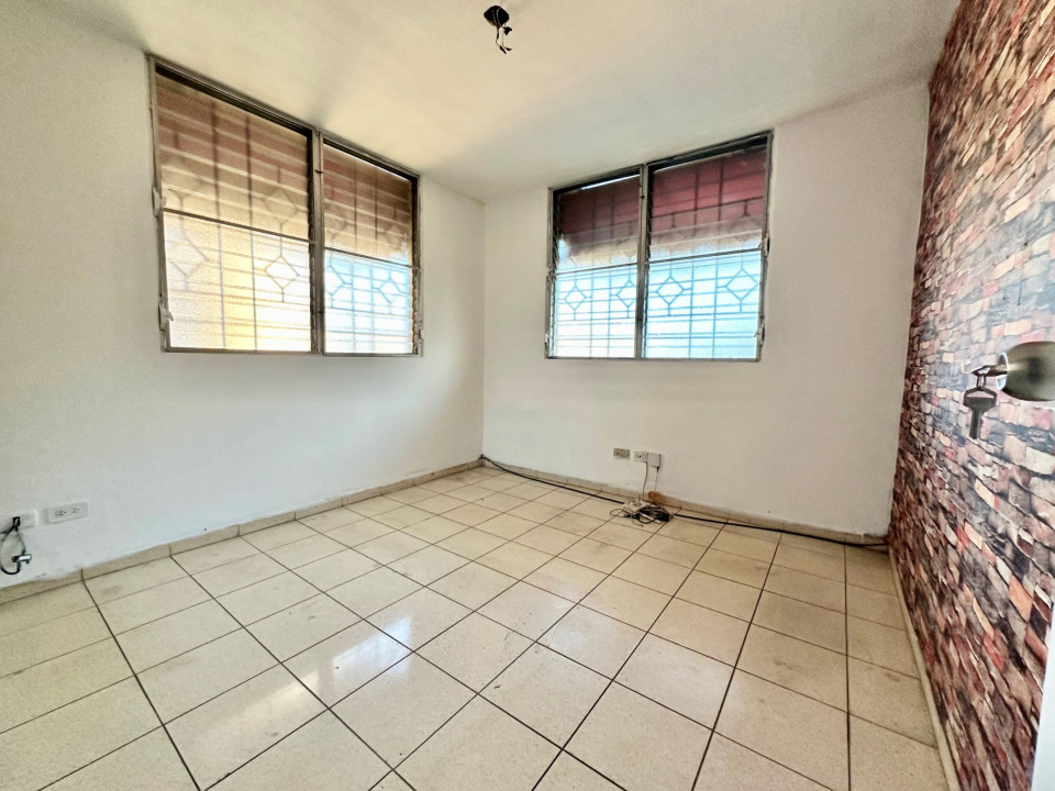 apartamentos - Apartamento en Venta en Las Praderas 3H, 2B, 1P, 3re Piso 5