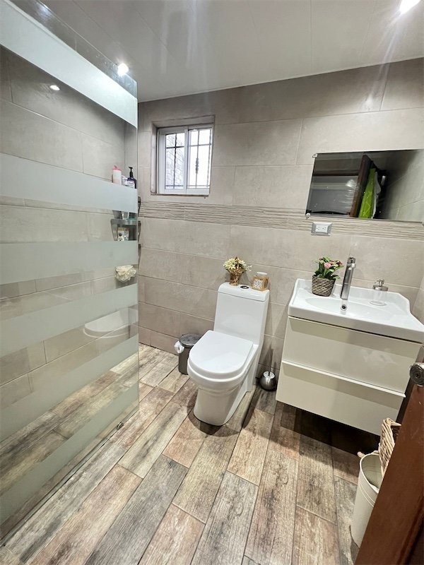 apartamentos -  apartamento en la autopista de san Isidro Santo Domingo este  6