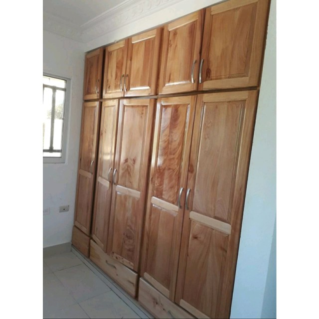 muebles y colchones - Puertas de closet en madera 