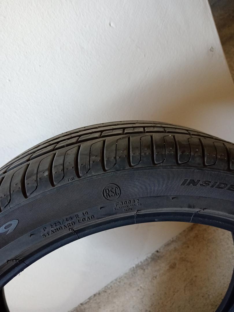 otros vehiculos - GOMA BRIDGESTONE como nueva 0