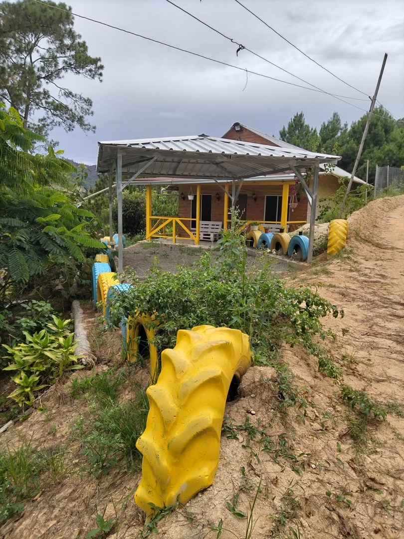 casas vacacionales y villas - CABAÑA EN TIREO CONSTANZA 