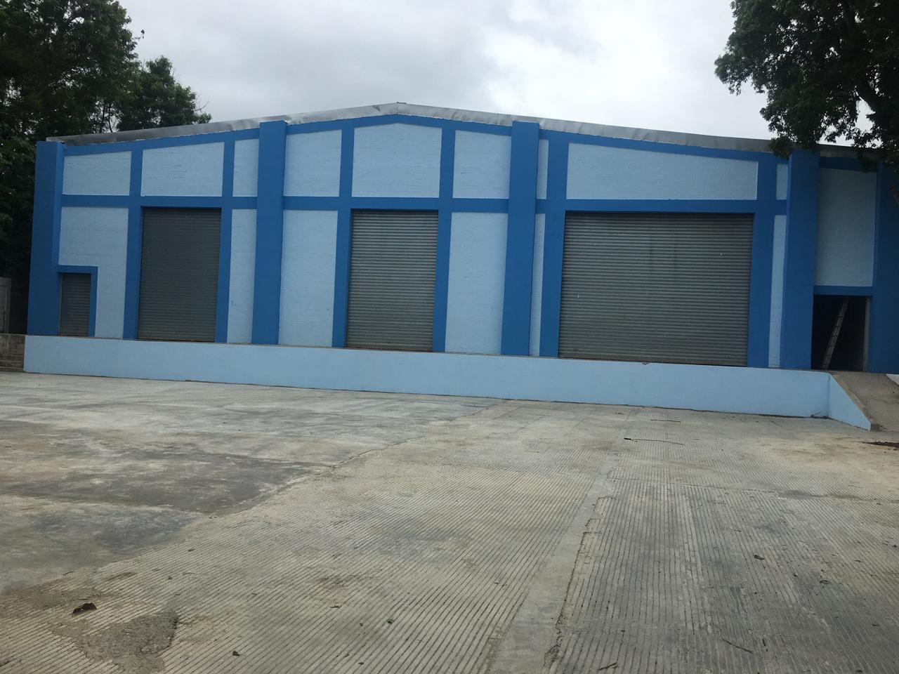 oficinas y locales comerciales - Vendo Nave en Herrera 
Precio us$ 590,000 1