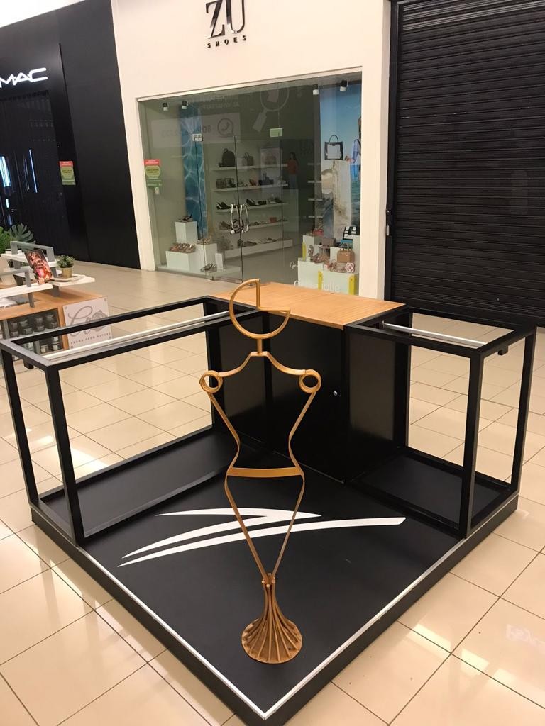 articulos de oficina - Kiosko en Hierro y Madera