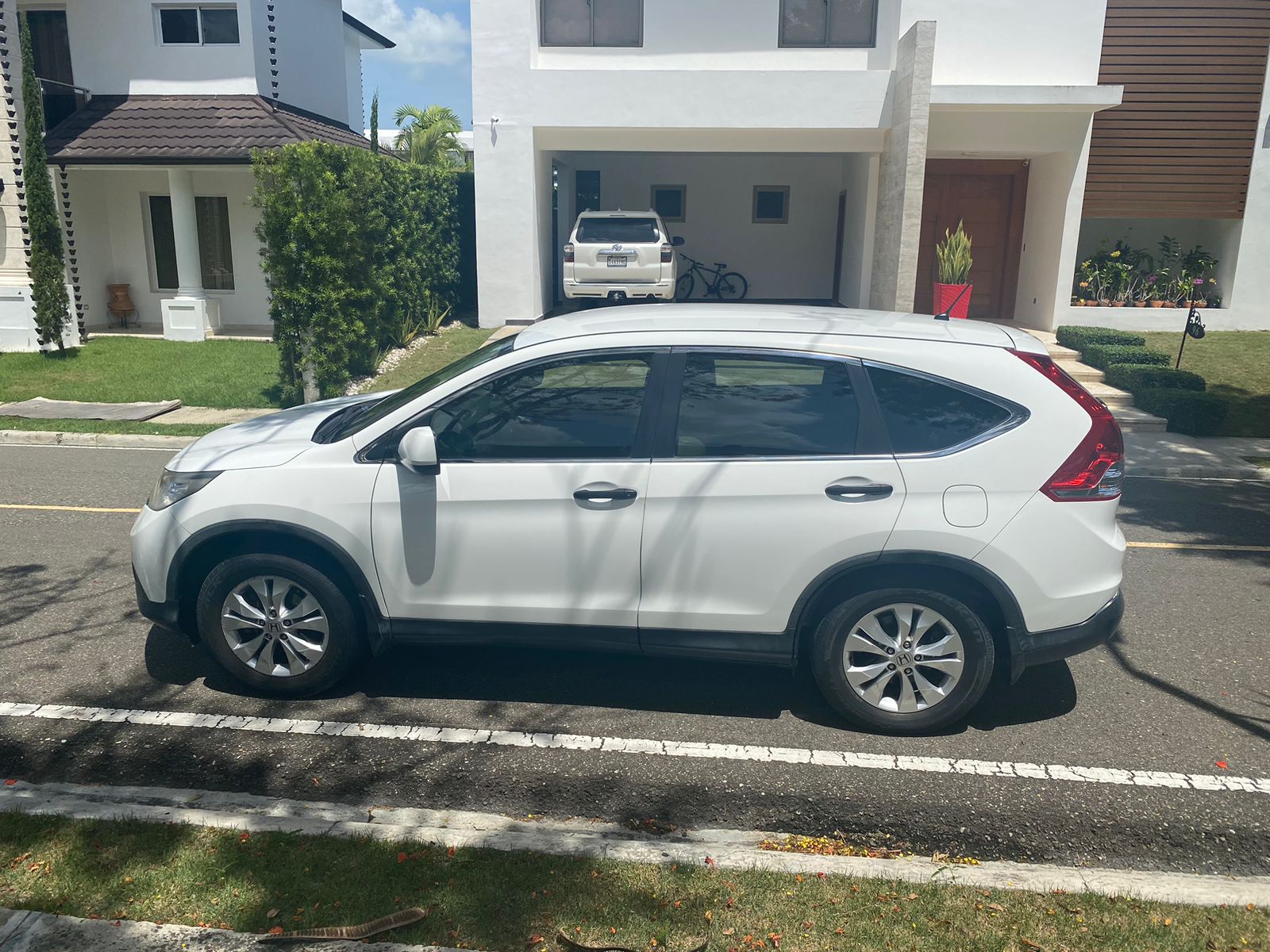 jeepetas y camionetas - Honda CR-V LX 2012 impecable 2