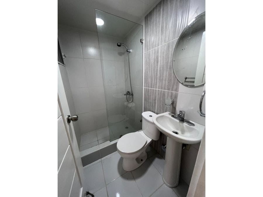 apartamentos - Venta de Apartamento en Honduras del Oeste, Avenida George Washington
 1