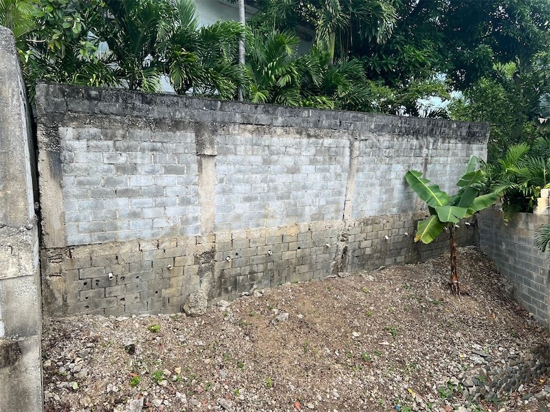 solares y terrenos - Solar de 290 Mtrs2 en los Hidalgos, Autopista Duarte, Santo Domingo 