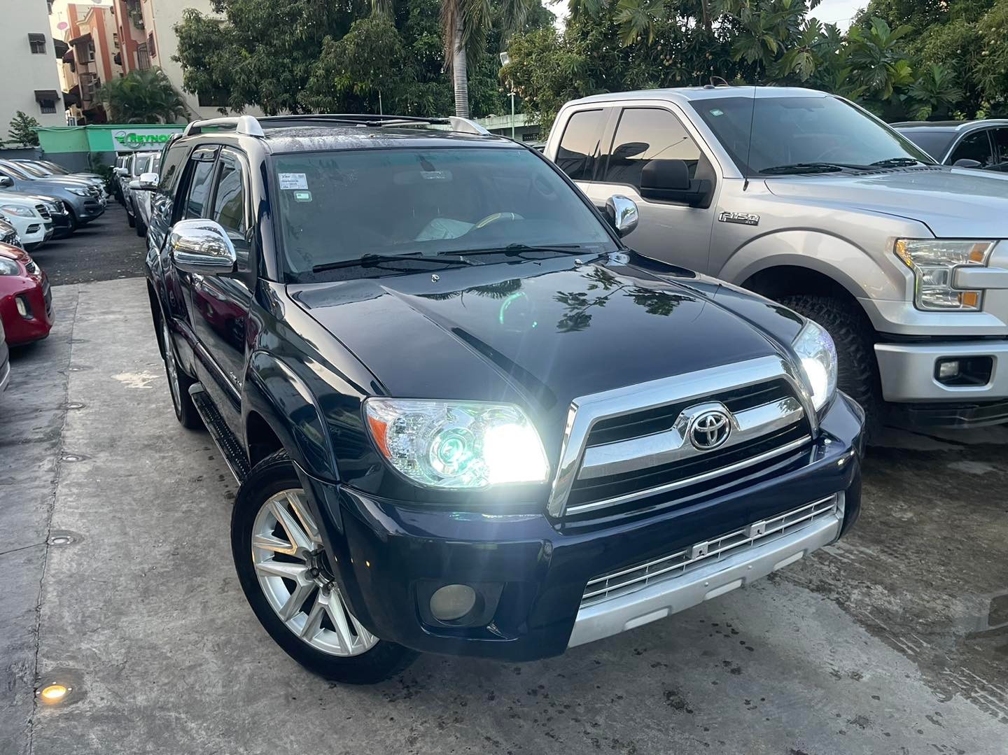 jeepetas y camionetas - TOYOTA 4RUNNER SR5  4WD 2007 4