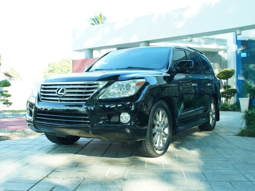 jeepetas y camionetas - Lexus LX 570 2011 1