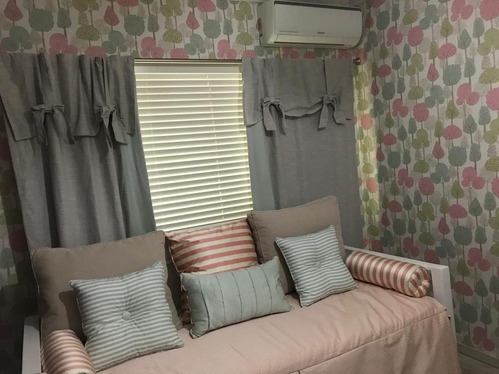muebles - Day bed twin con colchón incluido (recomendable pintarla)  1