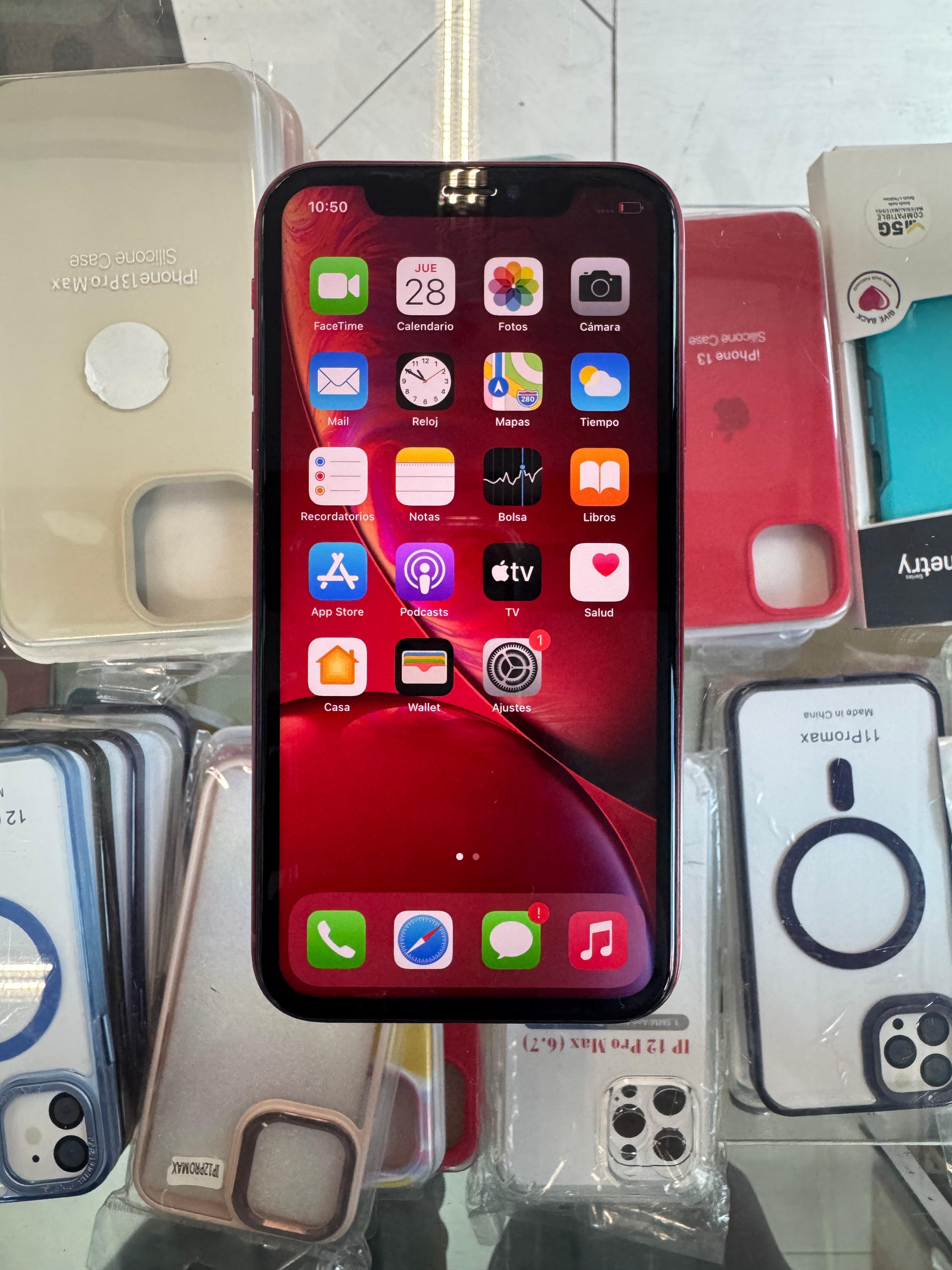 celulares y tabletas - Iphone XR rojo  64 GB turbo sim. 1