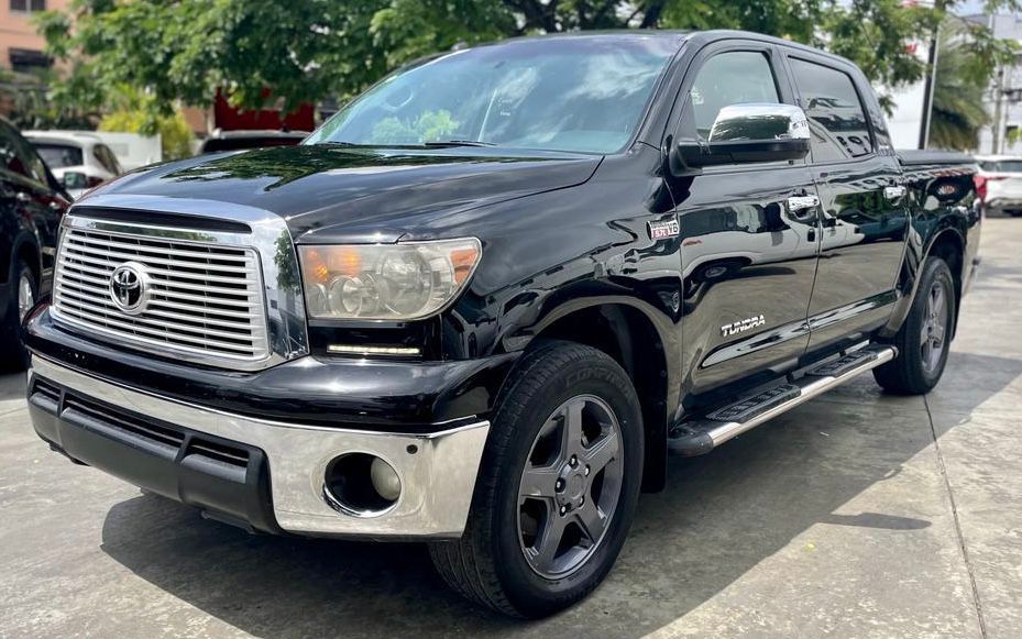 jeepetas y camionetas - Toyota tundra 2012 full 4x4