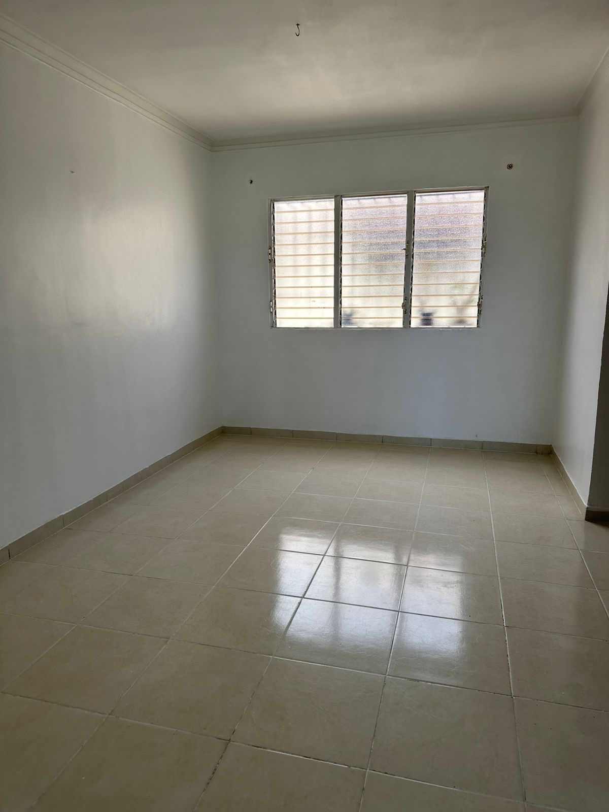 apartamentos - rento Apto piso 4to en pantojas Residencial Carmen Renata 3 precio RD$18,000 por 4