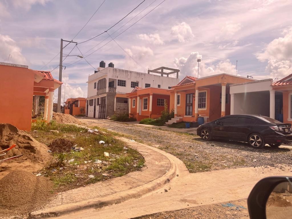 solares y terrenos - vendo solares de dierentes tamaños  en santo domingo