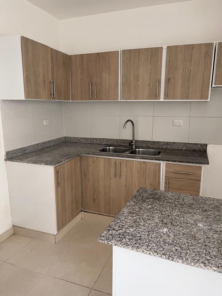 apartamentos - Se renta Apartamento en Autopista San Isidro