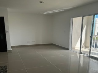 apartamentos - Se Alquila En Ciudad Las Cayenas-Bavaro 2