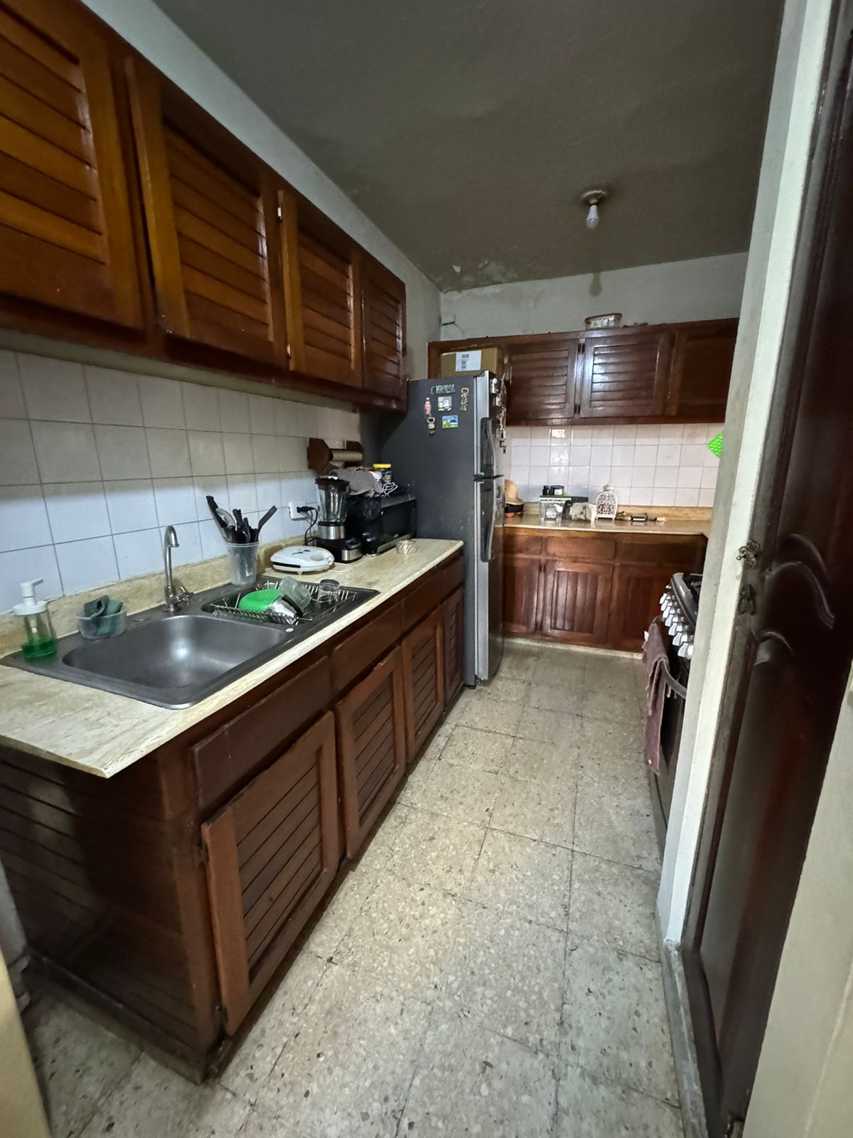 apartamentos - Vendo Evaristo primer nivel dos hab dos baños parq 7