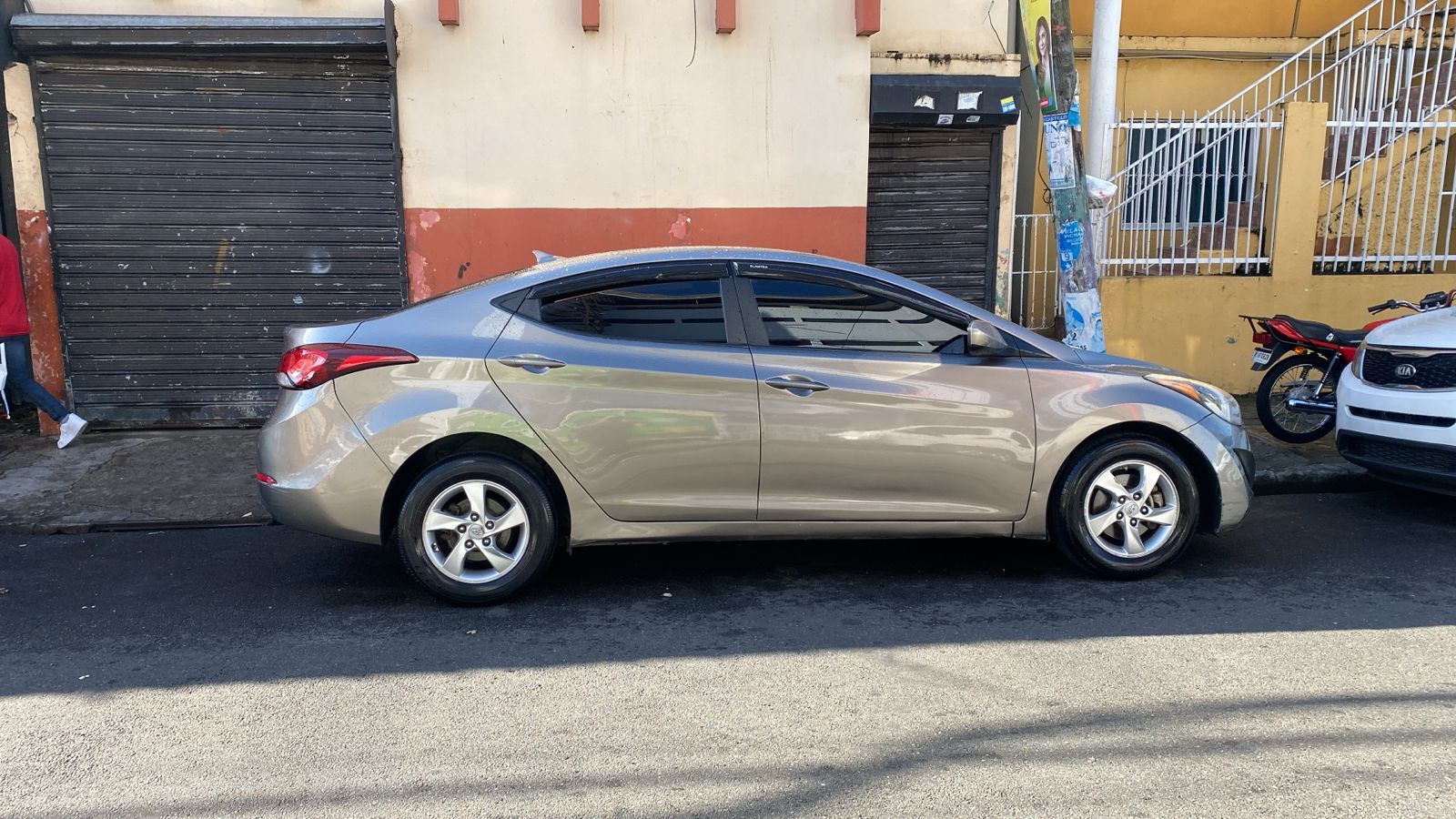 carros - hiunday elantra 2015 1