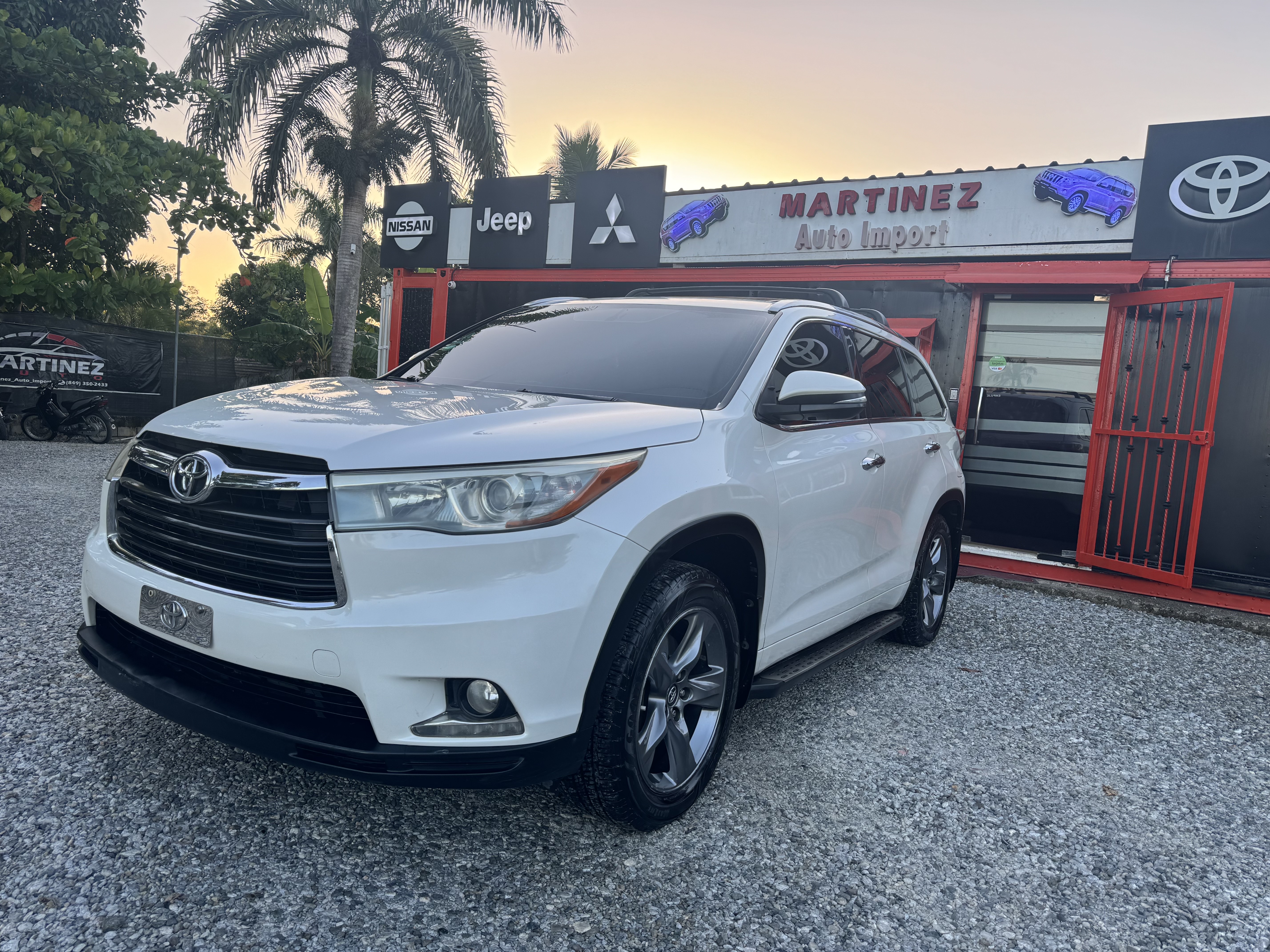 jeepetas y camionetas - Toyota highlander 2016 1