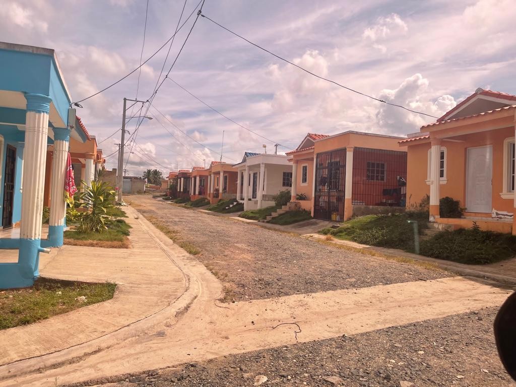 solares y terrenos - gran variedad de solares en santo domingo norte 0