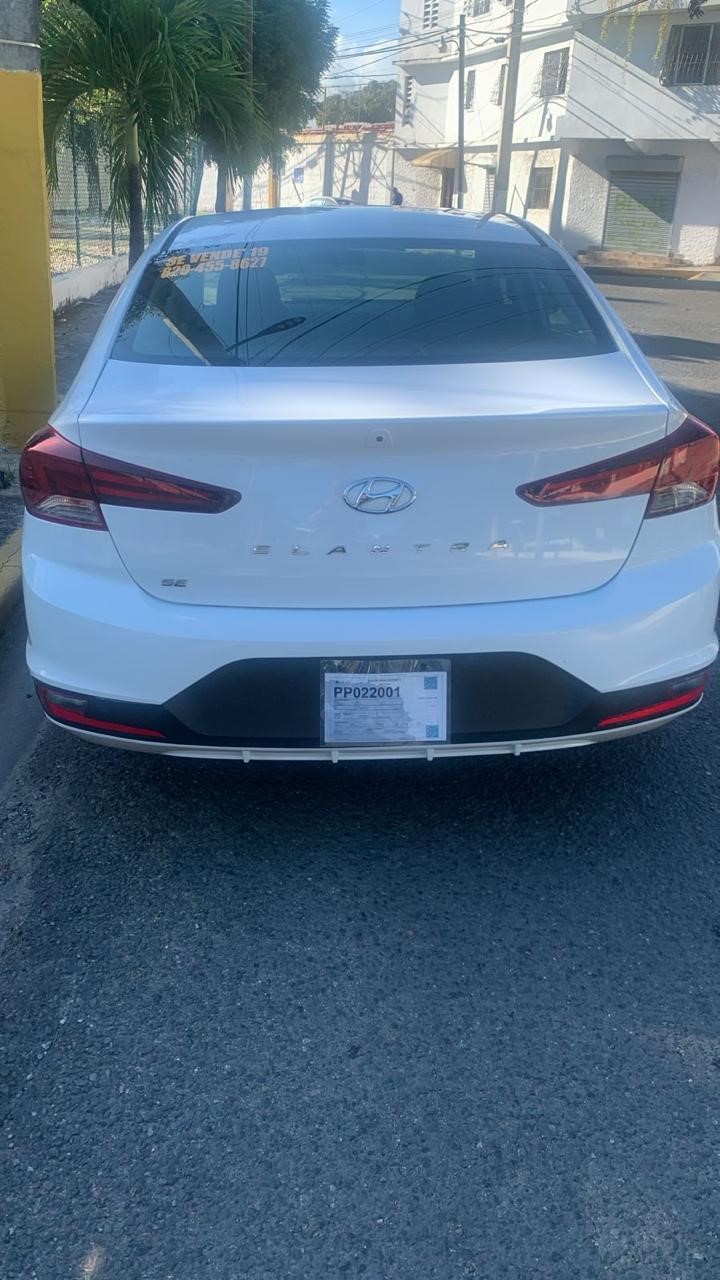 carros - HYUNDAI ELANTRA 2019 1