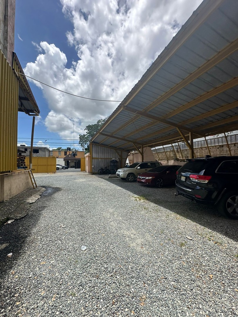 oficinas y locales comerciales - Nave con oficinas administrativas en renta en hainamosa  4