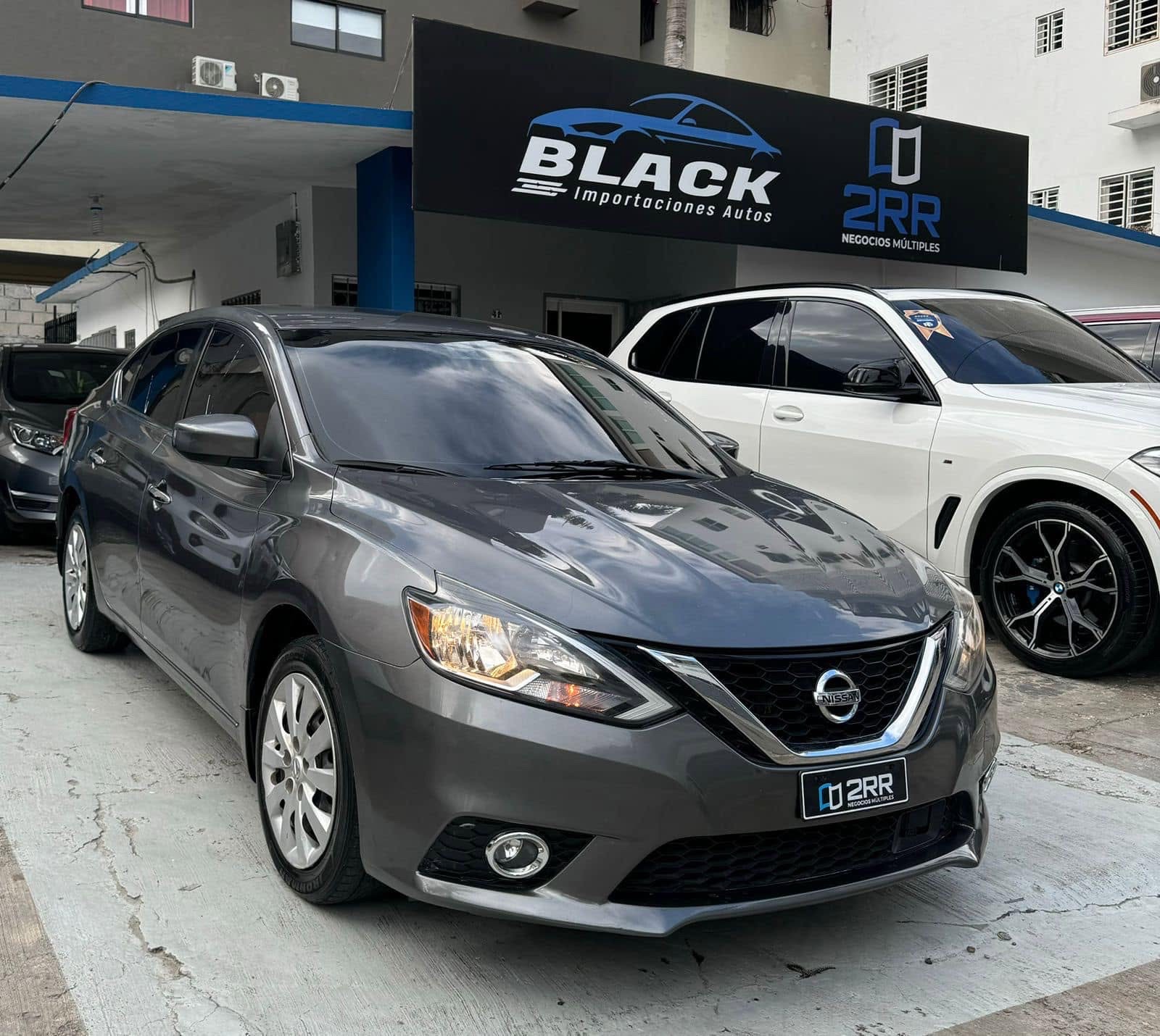 carros - Nissan Sentra SV 2018 1