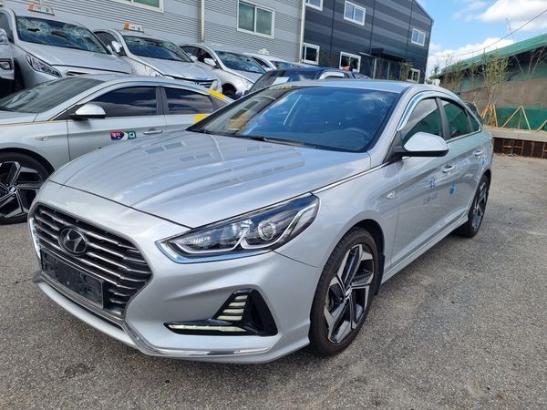 carros - HYUNDAI SONATA NEW RISE  2018 GRISDESDE: RD$700,000-Automático 0