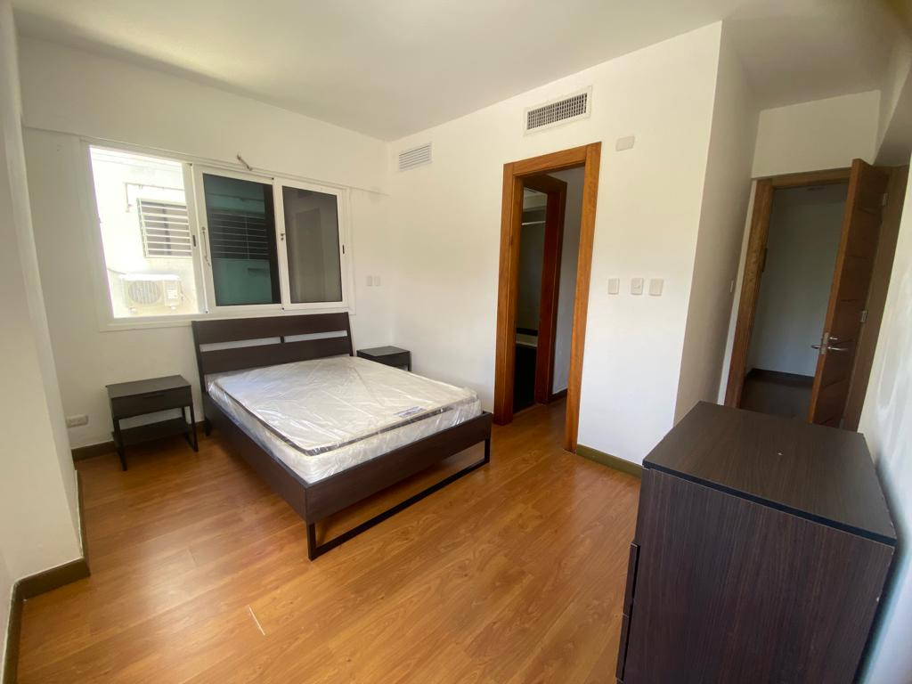 apartamentos - Apartamento 3Hab Amueblado Amplio c/Lobby y Piscina en Naco Super Centrico  8