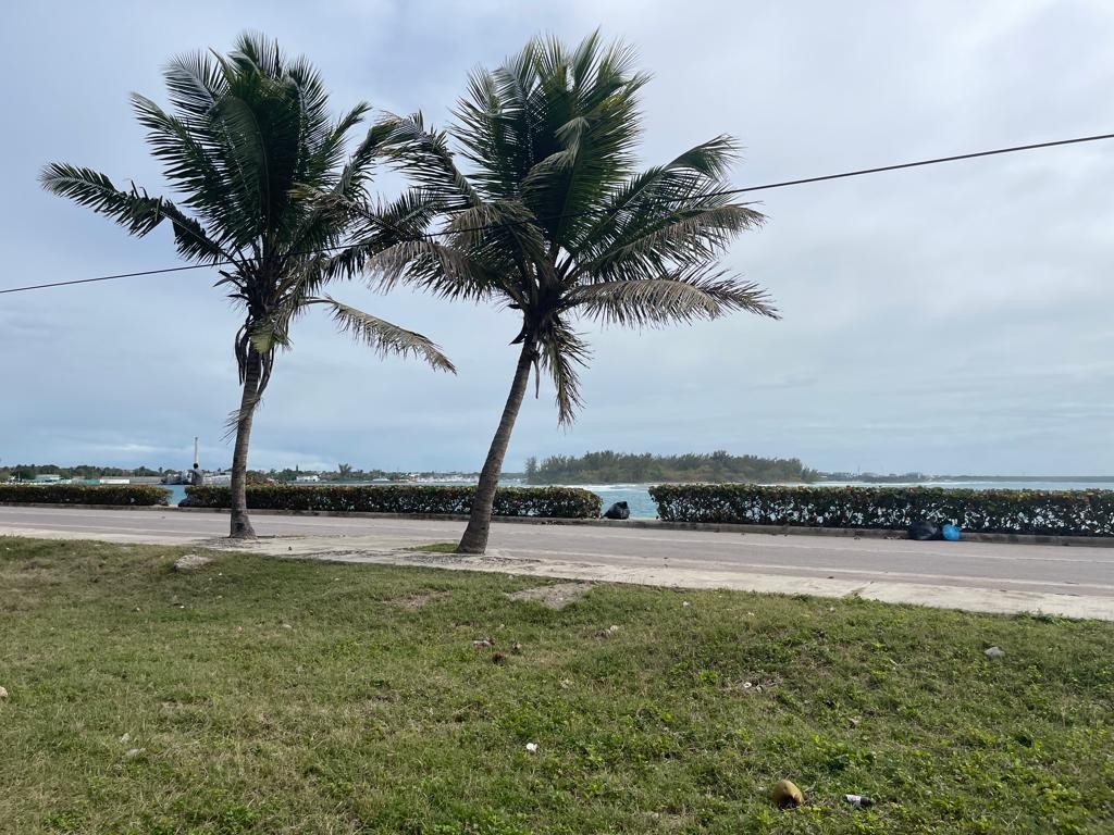 solares y terrenos - Solar frente al Mar en Boca Chica de 6,288 m2