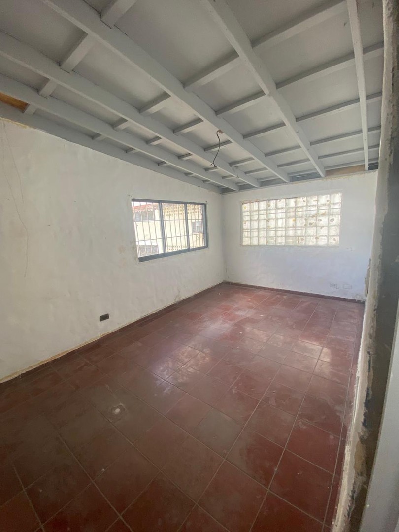 apartamentos - Alquilo Cómodo Y Amplio Local Comercial En Ensanche Naco 
Código: PD215
