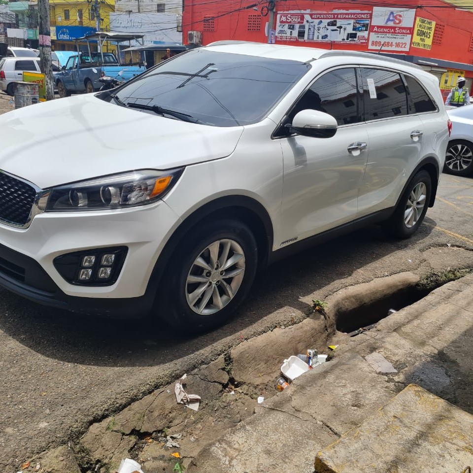 jeepetas y camionetas - kia sorento 2018 0