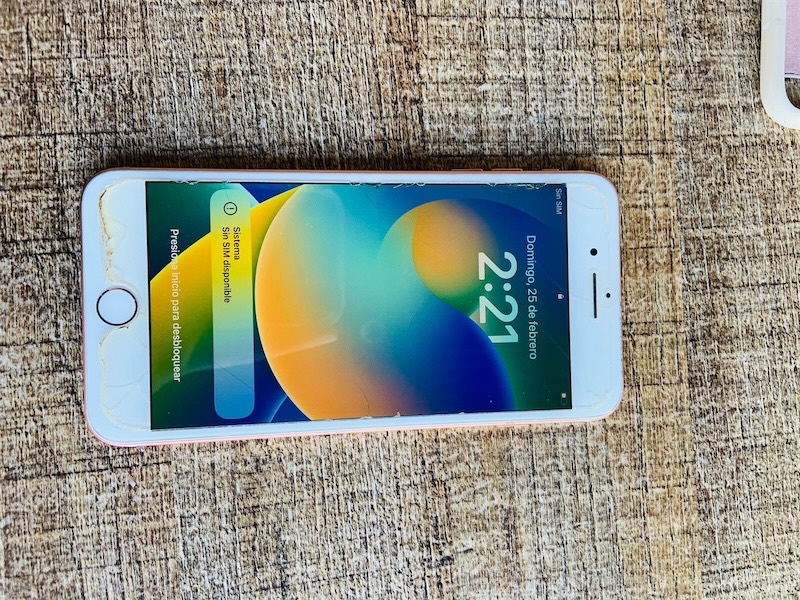 Corotos | Modelo: IPhone 8 Plus Capacidad: 65GB Condiciones: buen ...