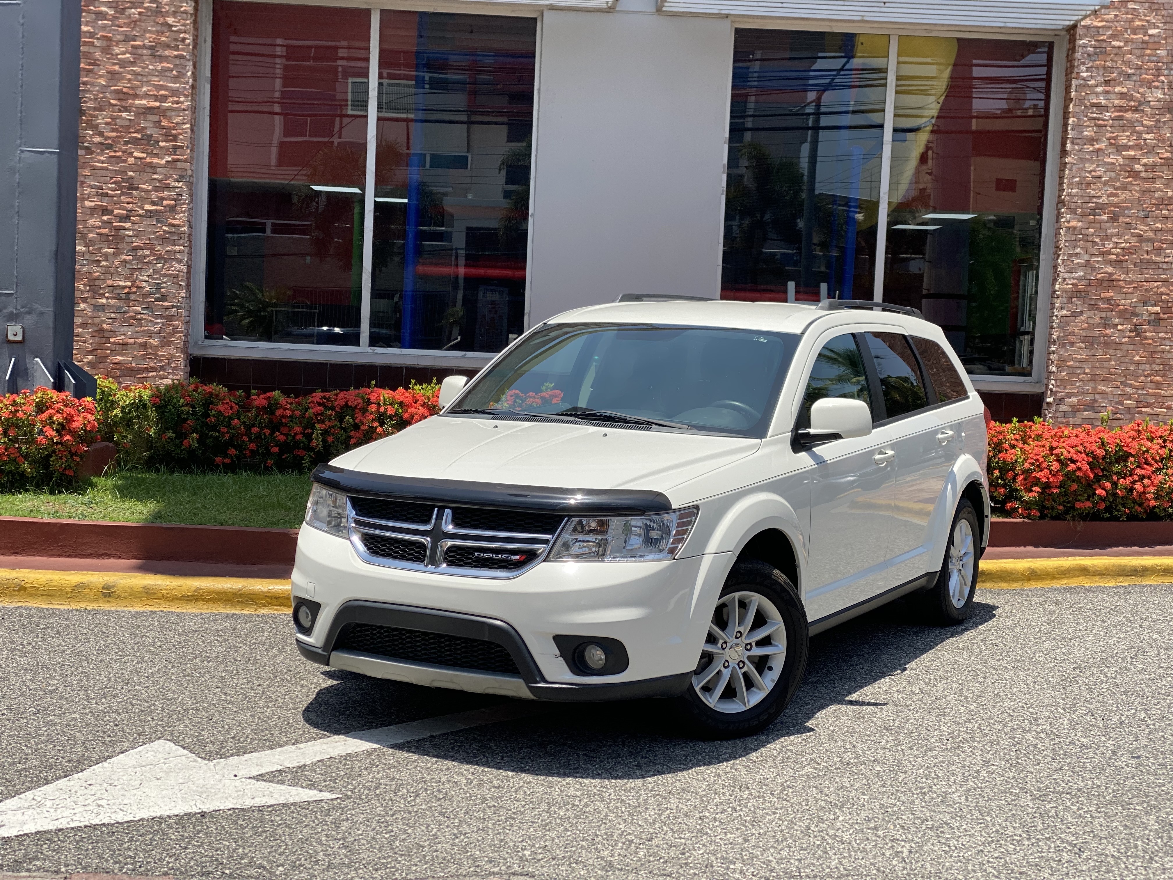 jeepetas y camionetas - DODGE JOURNEY SXT 2017