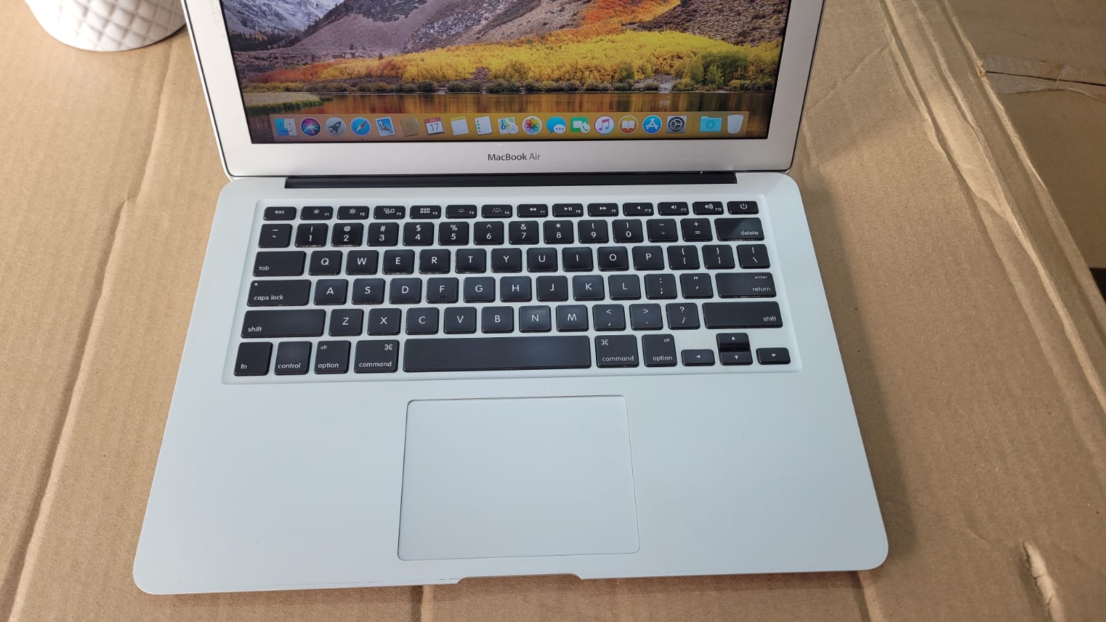 computadoras y laptops - Macbook Air 2014 i5 4Gb , 128  1