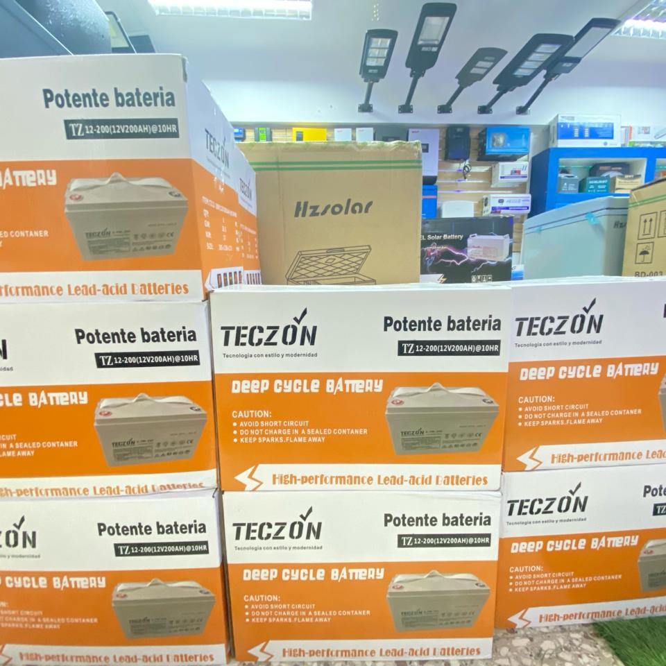 plantas e inversores - Batería teczon disponible en Jacobo solar s.r.l