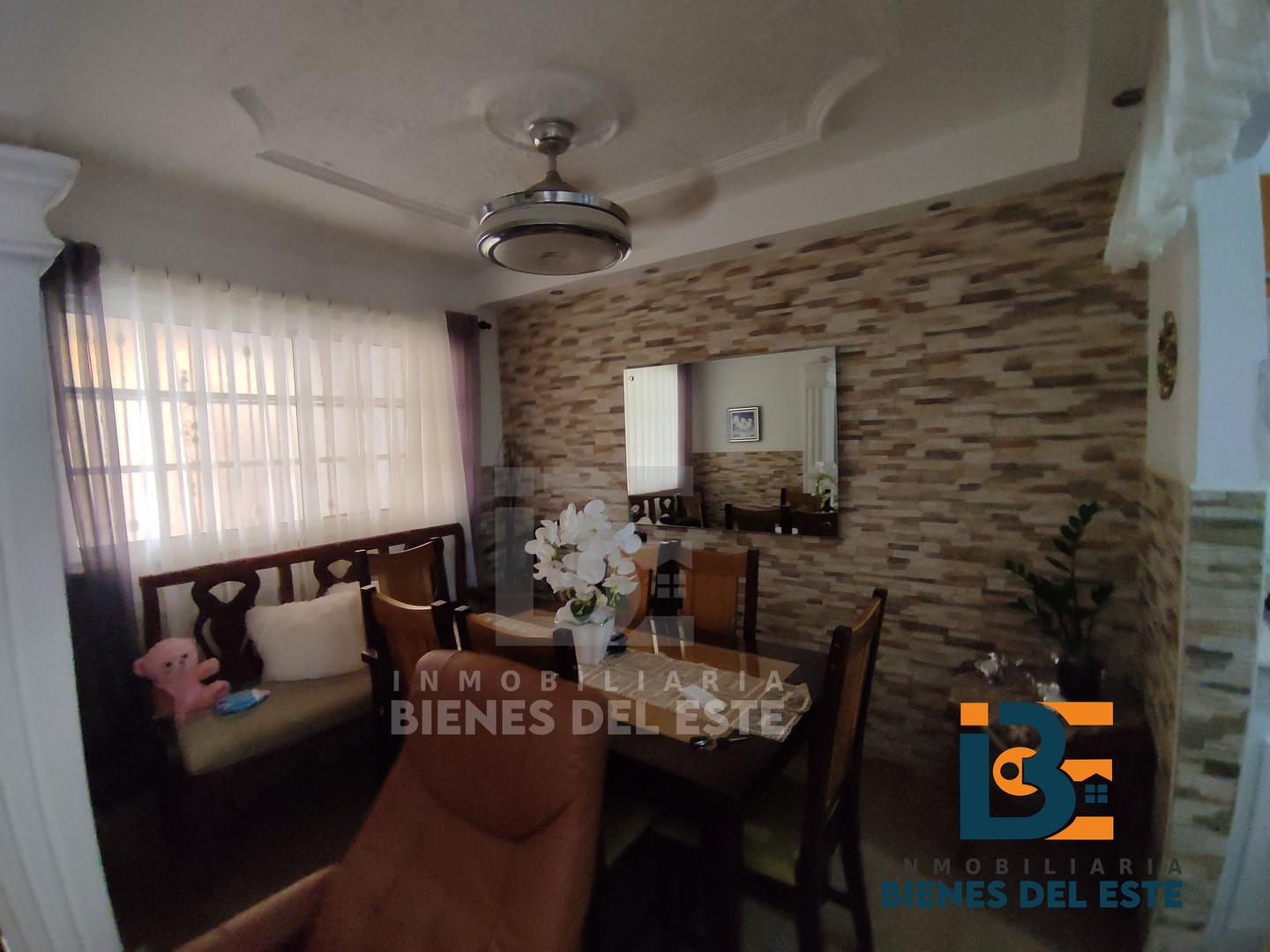 casas - En Venta CASA EN Palo de AZUCAR con DOS LOCALES COMERCIALES 3