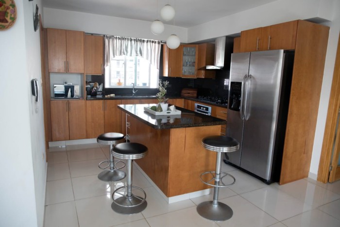 apartamentos - Excelente Penthouse en venta en en Naco de 325 mts con ascensor 3